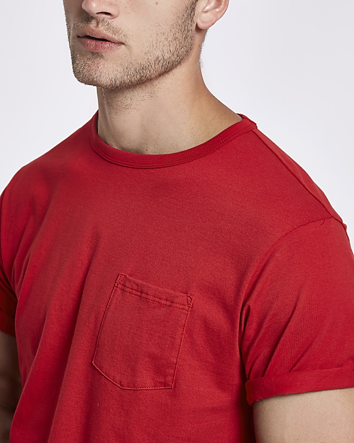 Red crew neck chest pocket T-shirt