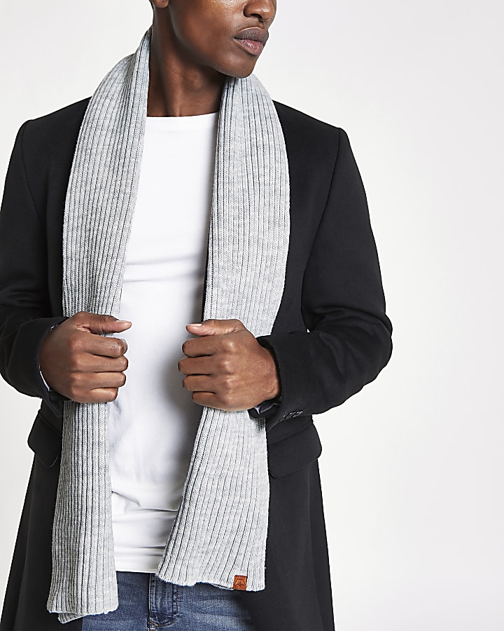 Grey rib knitted scarf