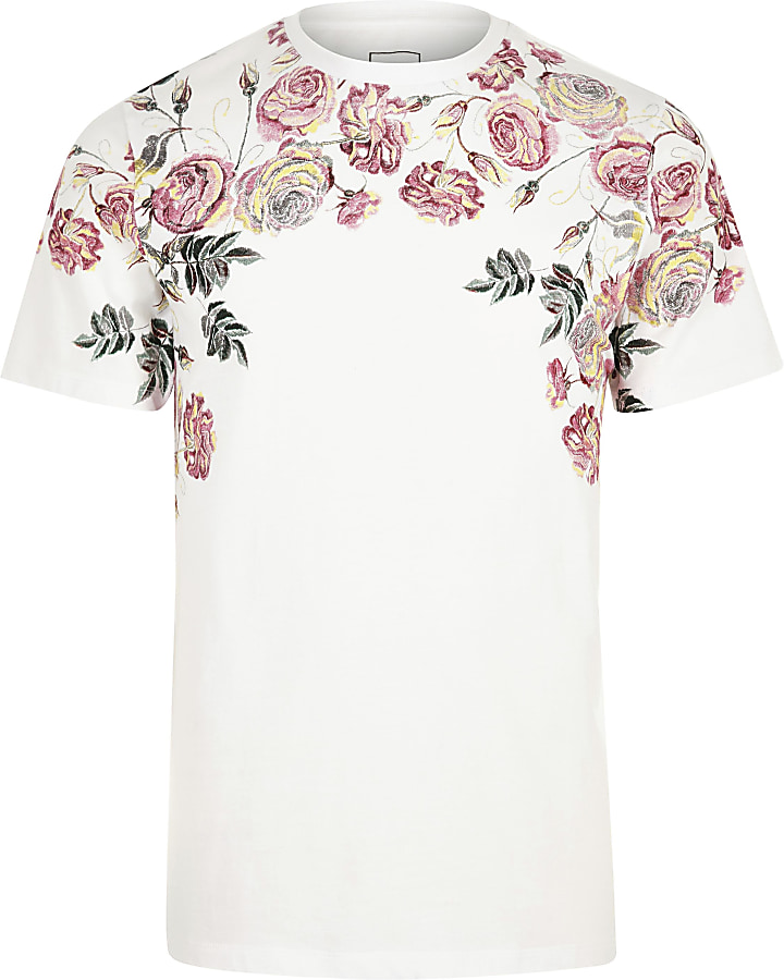 White rose shoulder print T-shirt