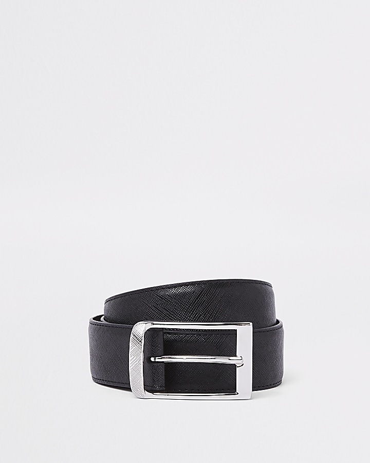 Black textured buckle belt