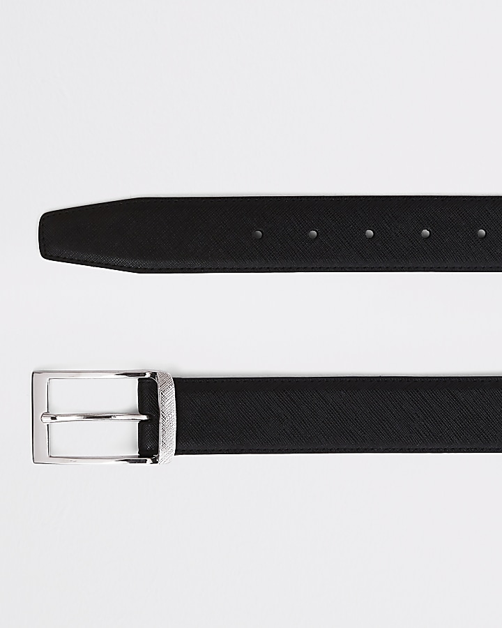 Black textured buckle belt