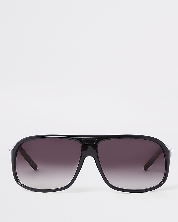 Black visor smoke lens sunglasses