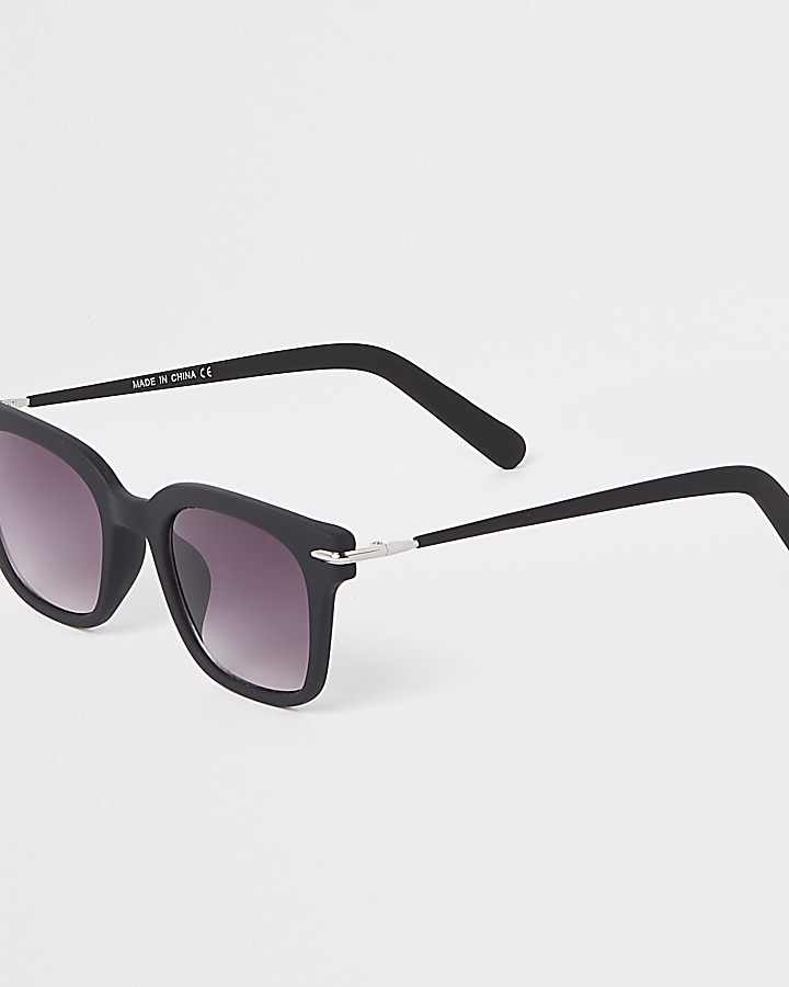 Black smoke lens slim retro square sunglasses