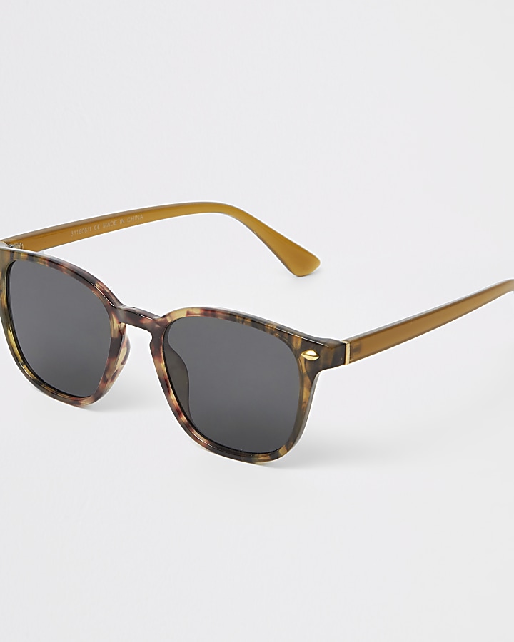 Brown tortoise shell retro square sunglasses