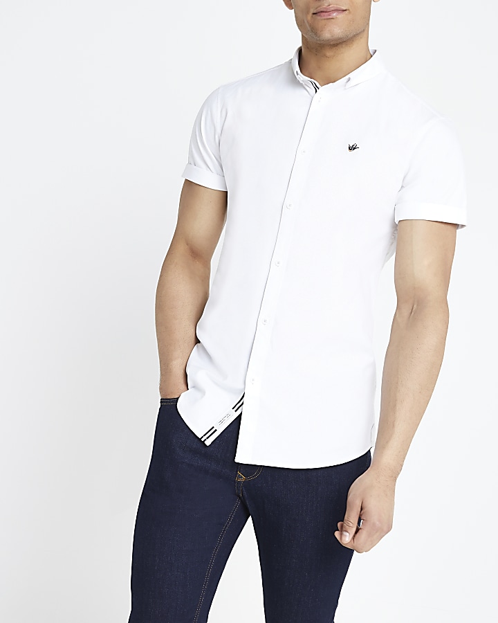 White muscle fit short sleeve Oxford shirt