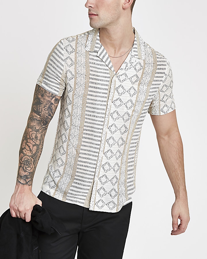 Ecru Aztec short sleeve shirt