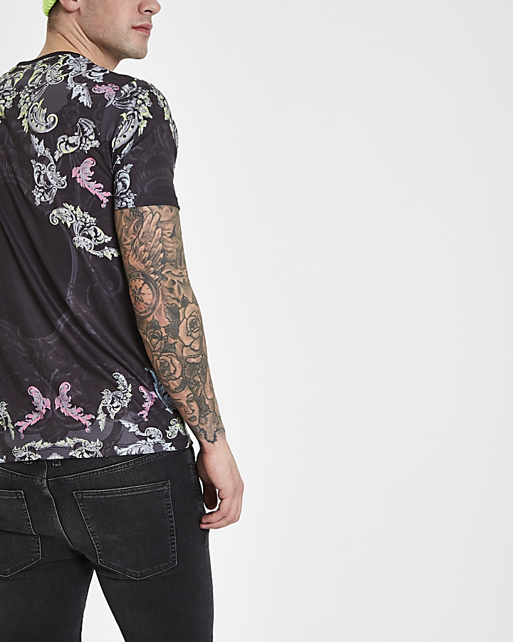 Black paisley print slim fit T-shirt