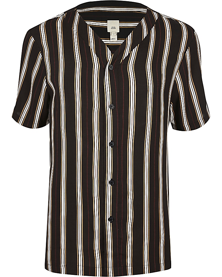 Black stripe baseball neck short sleeve shirt