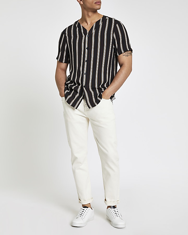 Black stripe baseball neck short sleeve shirt