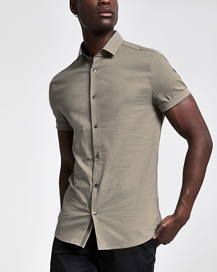 Brown textured slim fit short sleeve shirt