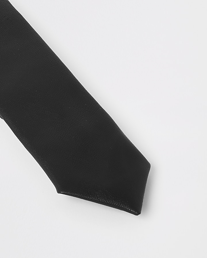 Black faux leather tie