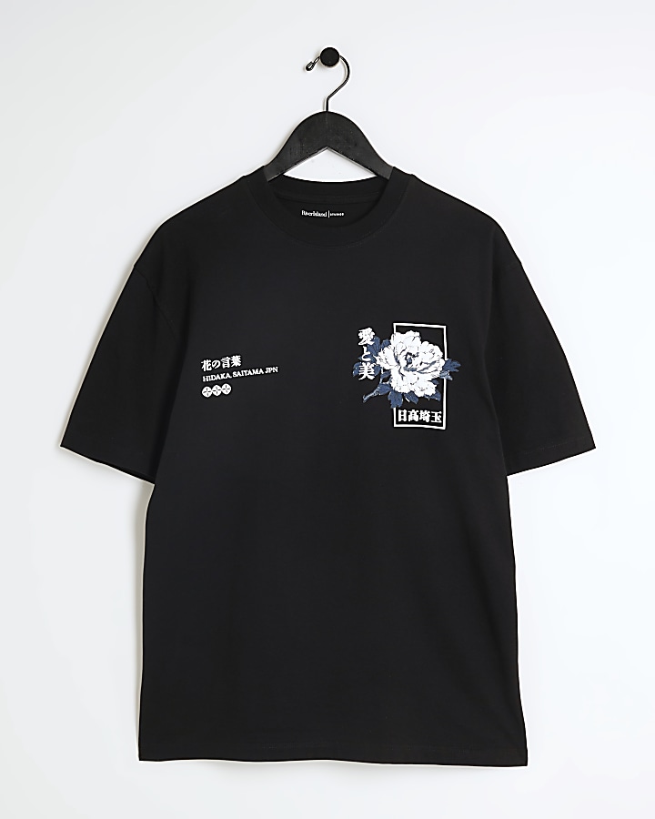 Black regular fit japanese graphic t-shirt