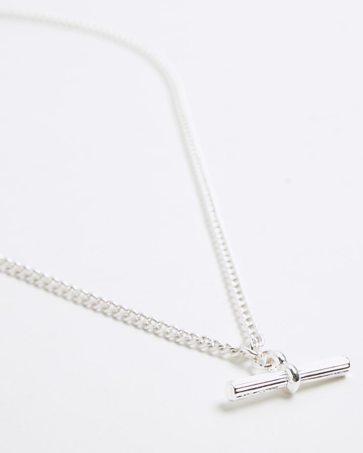Silver colour t bar necklace