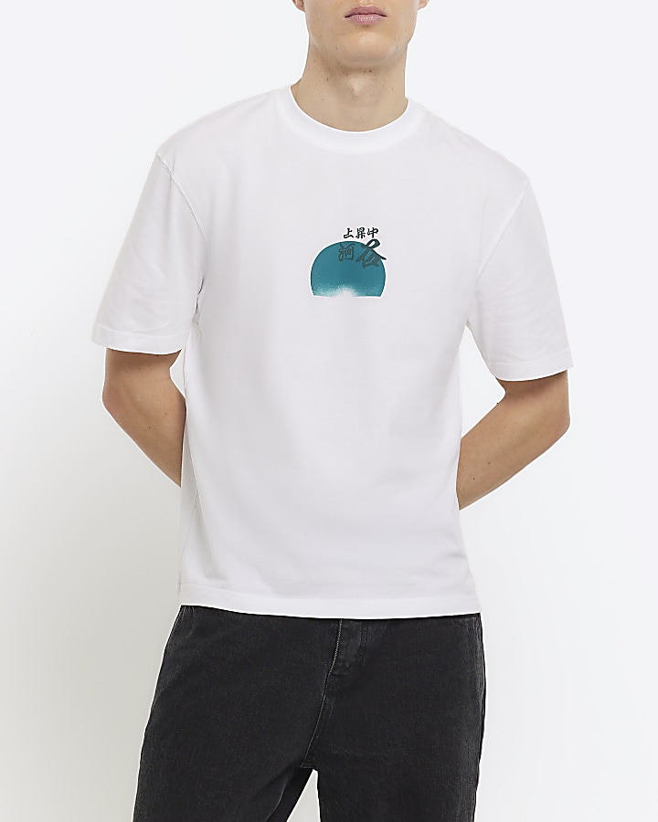 White regular fit Japanese graphic t-shirt