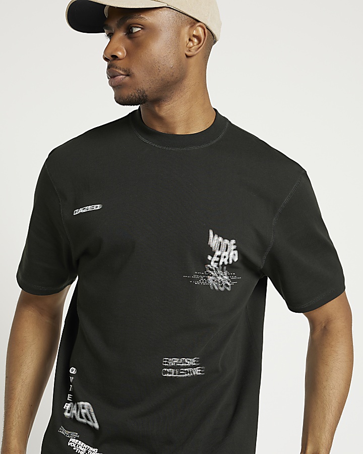Black regular fit blurred graphic t-shirt