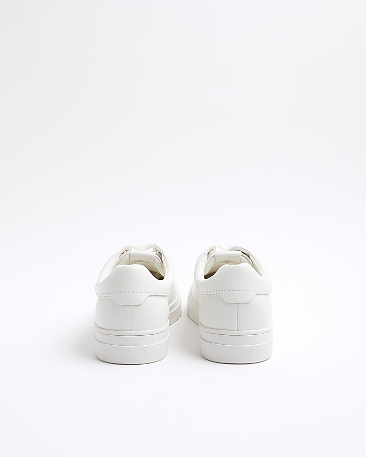 White lace up trainers