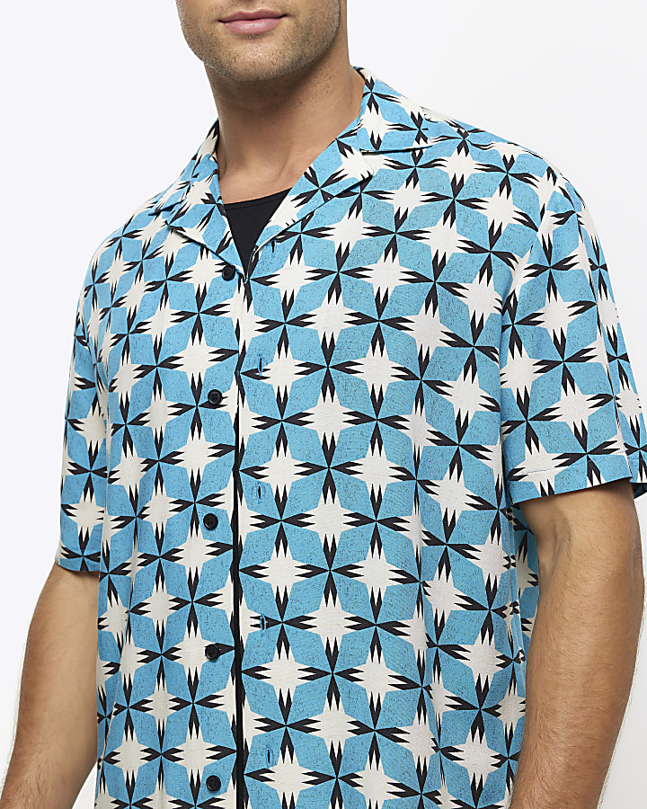 Blue regular fit geometric print revere shirt