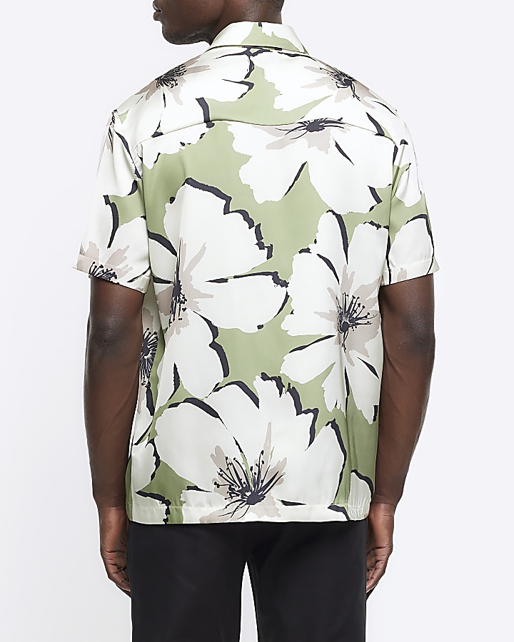 Green regular fit floral short sleeve shirt
