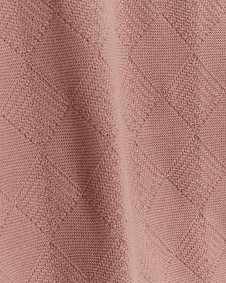 Pink slim fit diamond stitch knit polo shirt