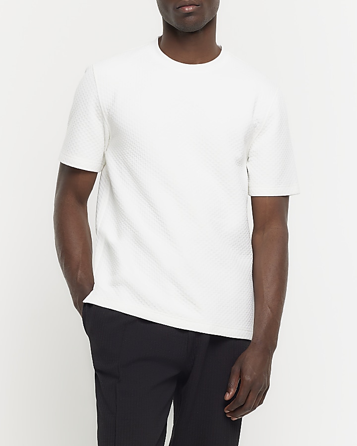 White slim fit quilted t-shirt