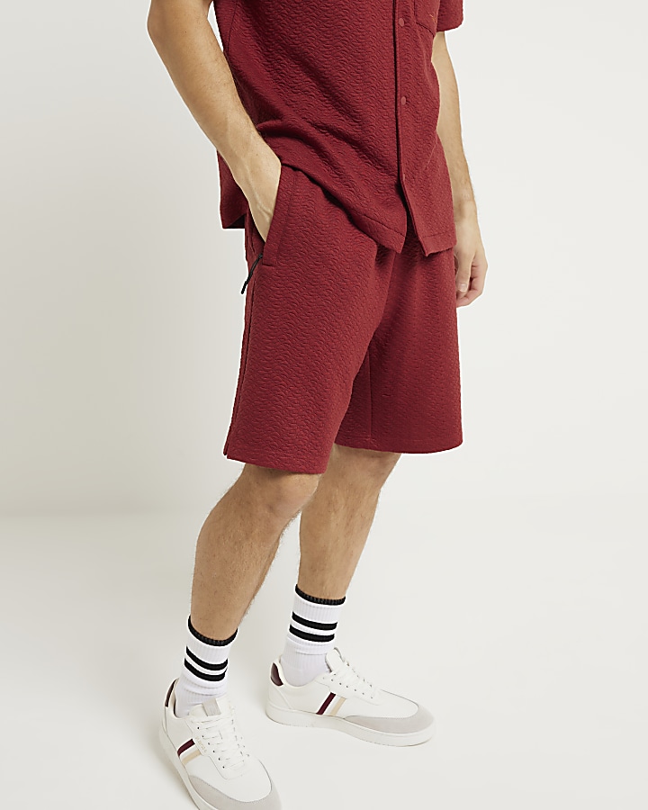 Rust regular fit quilted shorts