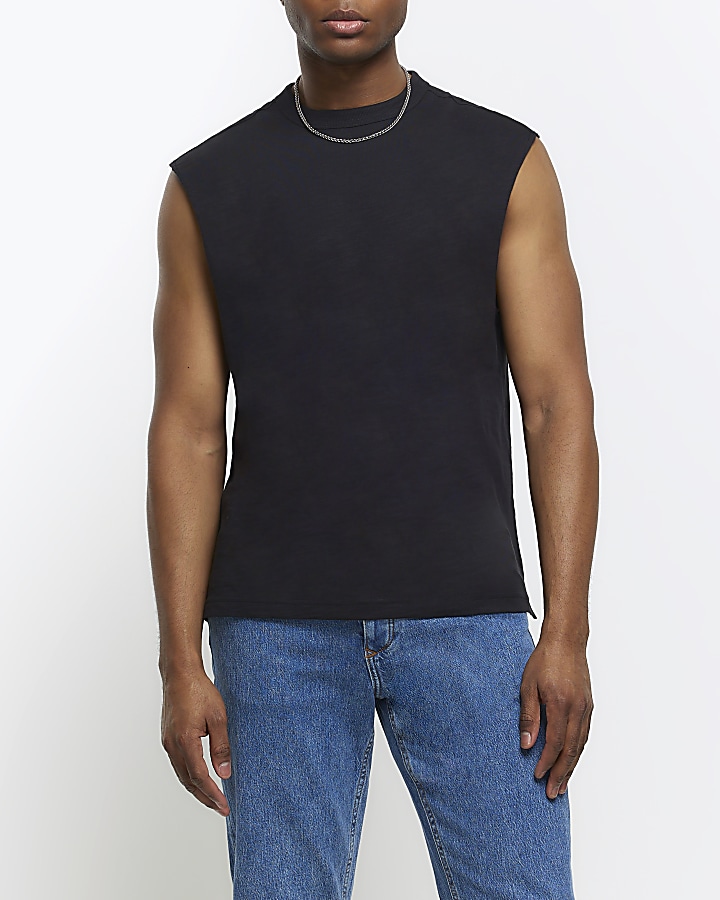 Black regular fit vest