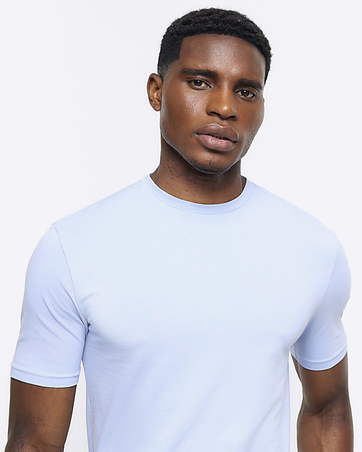 Blue muscle fit t-shirt | River Island