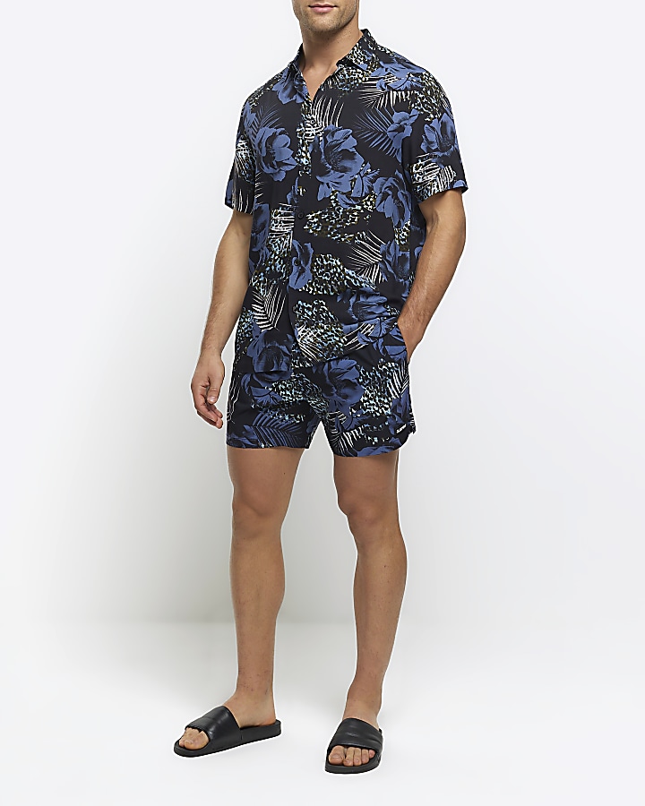 Blue regular fit botanical print shorts | River Island