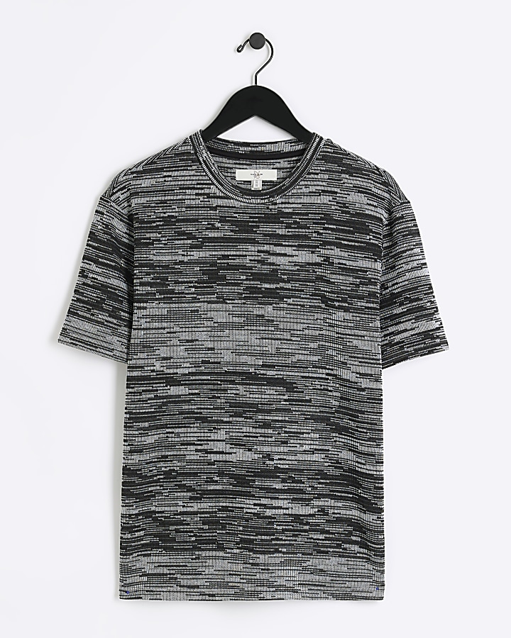 Grey regular fit texture print smart t-shirt