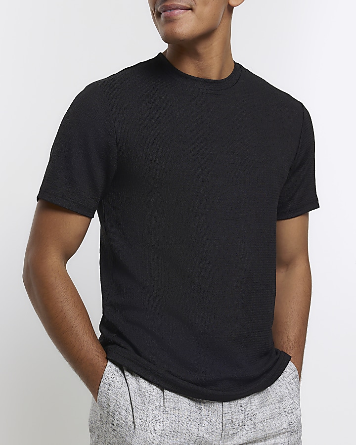 Black regular fit plisse smart t-shirt