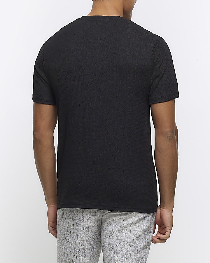 Black regular fit plisse smart tshirt River Island