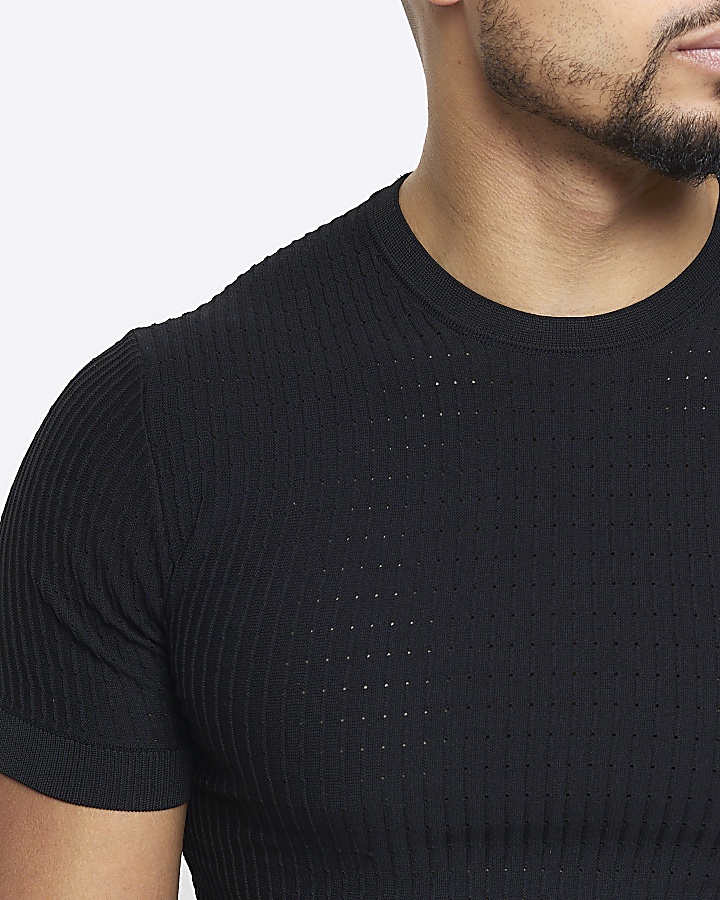 Black muscle fit brick knit t-shirt