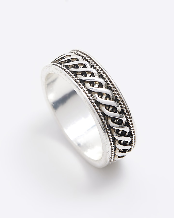 Silver colour twist ring