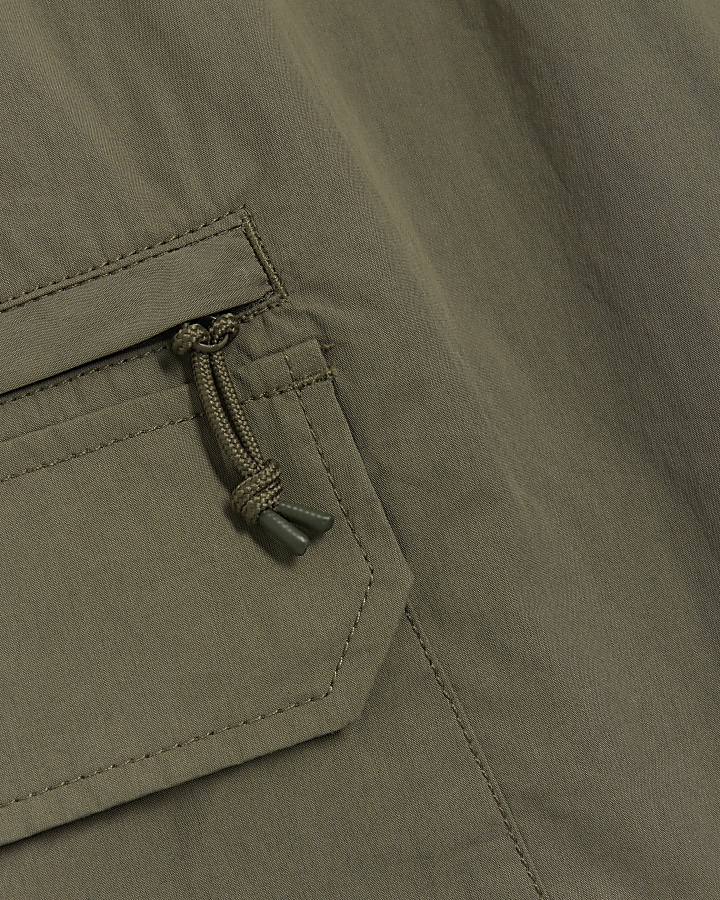 Khaki regular fit cargo shorts