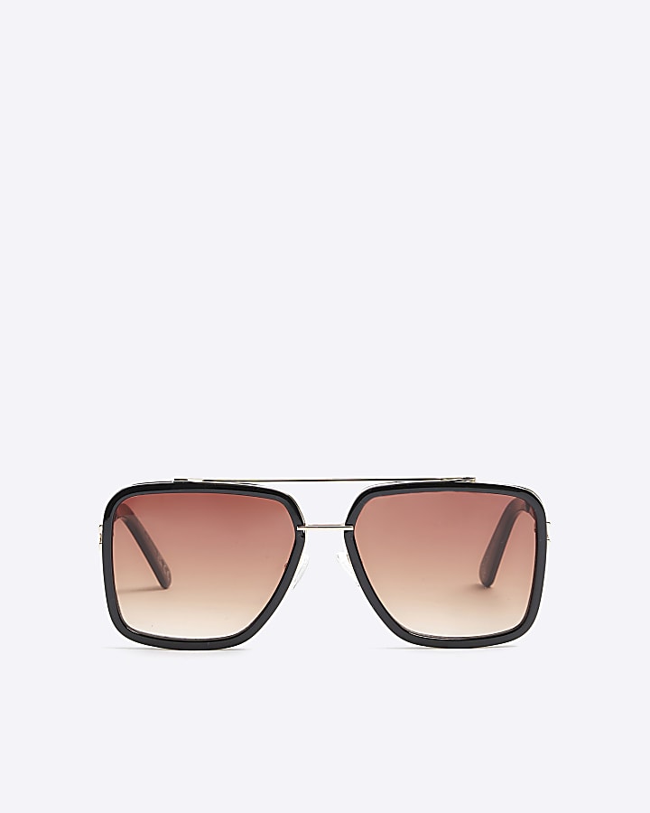 Brown navigator sunglasses