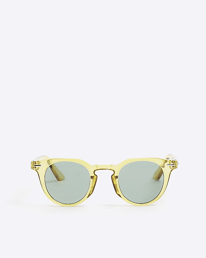 Green round sunglasses