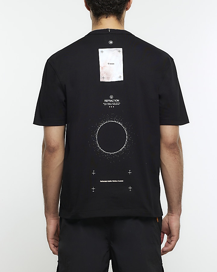 Black regular fit graphic patches t-shirt