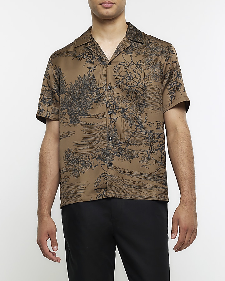 Green regular fit floral shirt