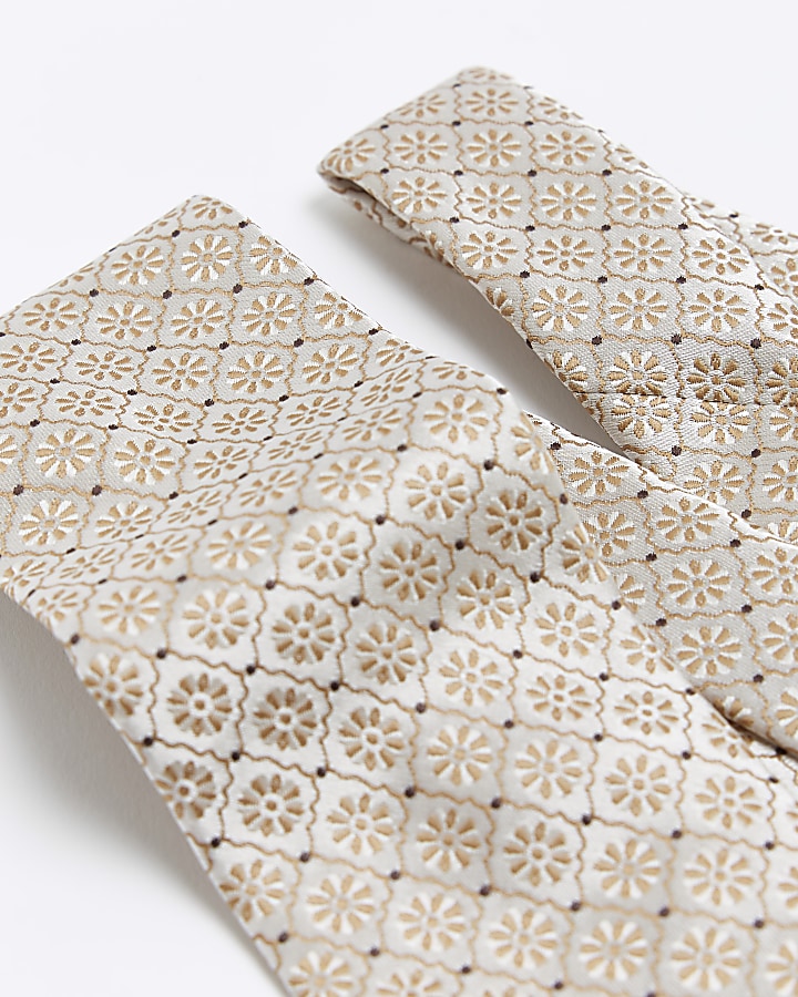 Cream jacquard geometric tie