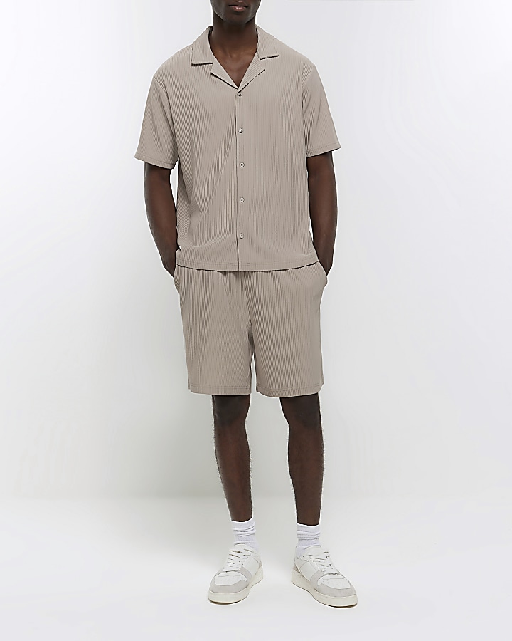 River island store mens shorts