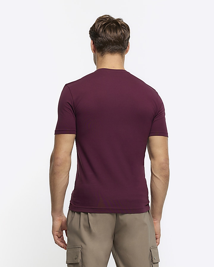 Red muscle fit tshirt River Island