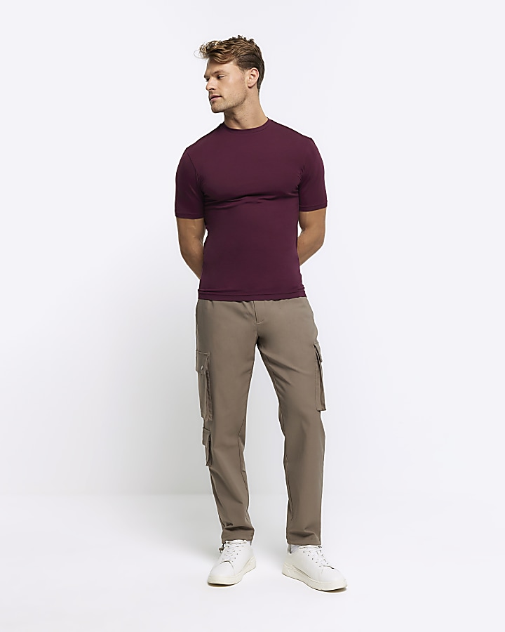 Red muscle fit tshirt River Island