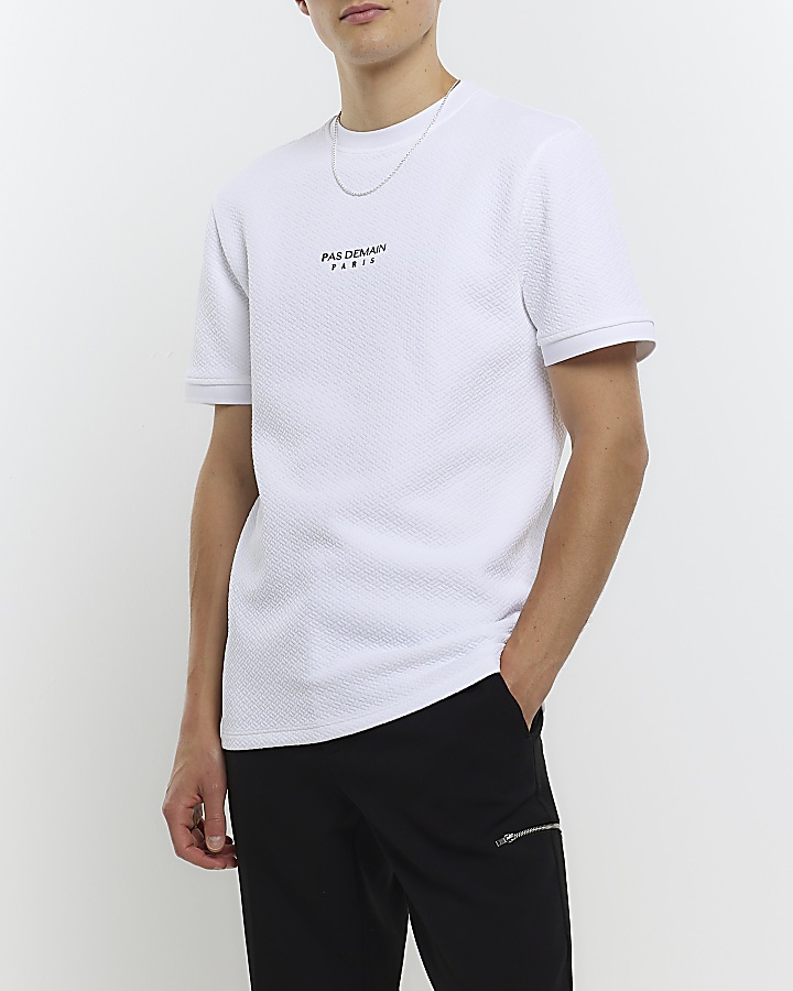 White slim fit quilted embroidered t-shirt