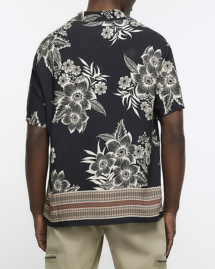Black regular fit floral print shirt
