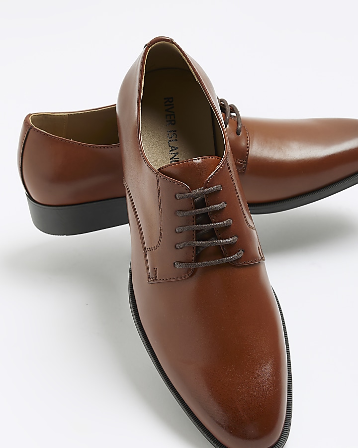 Brown formal derby shoes