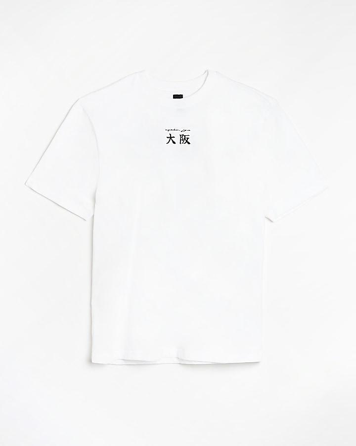 White Regular fit Japanese Graphic t-shirt