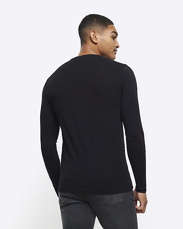 Black muscle fit long sleeve tshirt River Island