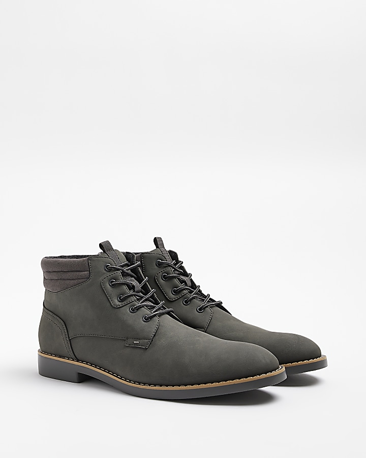Grey wide fit Chukka boots