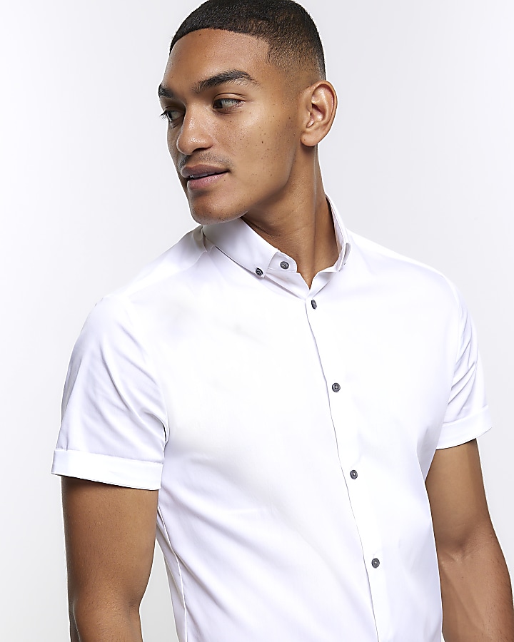 White muscle fit short sleeve shirt | River Island