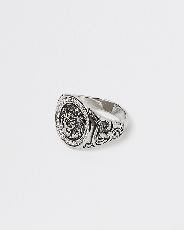 Silver colour lion embossed ring